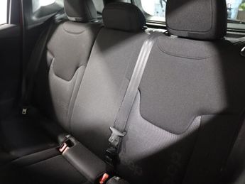 JEEP RENEGADE 1.4T MultiAirII Longitude SUV 5dr Petrol Manual Euro 6 (s/s) (14