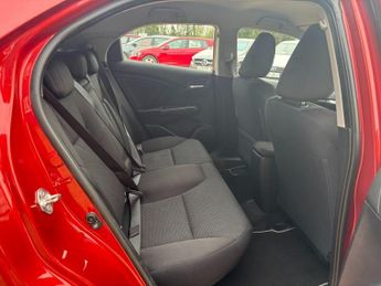 HONDA CIVIC 1.6 i-DTEC SE Plus (Navi) Hatchback 5dr Diesel Manual Euro 5 (s/