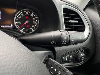 JEEP RENEGADE 1.6 MultiJetII Limited SUV 5dr Diesel Manual Euro 6 (s/s) (120 p