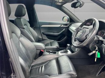AUDI Q3 2.0 TFSI S line SUV 5dr Petrol S Tronic quattro Euro 5 (s/s) (21