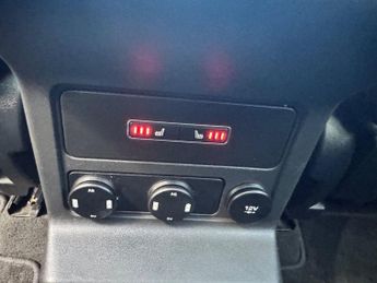 JAGUAR F-PACE 2.0 P250i Prestige SUV 5dr Petrol Auto AWD Euro 6 (s/s) (250 ps)