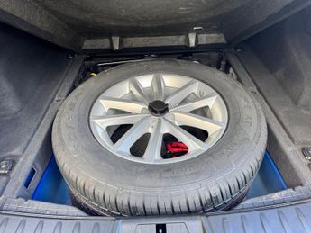 JAGUAR F-PACE 2.0 P250i Prestige SUV 5dr Petrol Auto AWD Euro 6 (s/s) (250 ps)