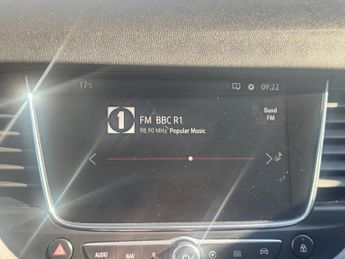 VAUXHALL GRANDLAND X 1.6 13.2kWh Business Edition Nav Premium SUV 5dr Petrol Plug-in 