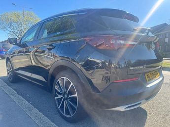 VAUXHALL GRANDLAND X 1.6 13.2kWh Business Edition Nav Premium SUV 5dr Petrol Plug-in 