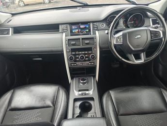 LAND ROVER DISCOVERY SPORT 2.0 TD4 SE Tech SUV 5dr Diesel Auto 4WD Euro 6 (s/s) (180 ps)