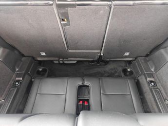 LAND ROVER DISCOVERY SPORT 2.0 TD4 SE Tech SUV 5dr Diesel Auto 4WD Euro 6 (s/s) (180 ps)