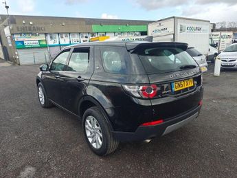 LAND ROVER DISCOVERY SPORT 2.0 TD4 SE Tech SUV 5dr Diesel Auto 4WD Euro 6 (s/s) (180 ps)