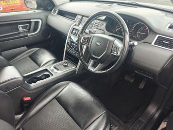 LAND ROVER DISCOVERY SPORT 2.0 TD4 SE Tech SUV 5dr Diesel Auto 4WD Euro 6 (s/s) (180 ps)