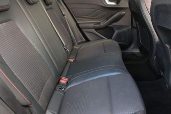 FORD FOCUS 1.0T EcoBoost ST-Line X Estate 5dr Petrol Auto Euro 6 (s/s) (125