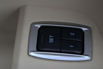 JAGUAR XF 2.2d Premium Luxury Saloon 4dr Diesel Auto Euro 5 (s/s) (200 ps)