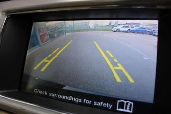 JAGUAR XF 2.2d Premium Luxury Saloon 4dr Diesel Auto Euro 5 (s/s) (200 ps)