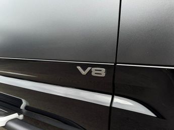 LAND ROVER DEFENDER 5.0 P525 V8 Carpathian Edition SUV 3dr Petrol Auto 4WD Euro 6 (s