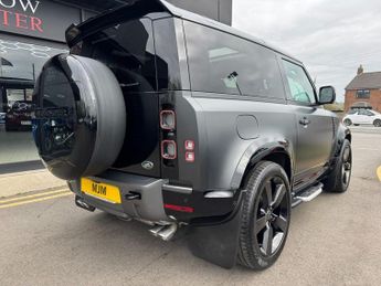 LAND ROVER DEFENDER 5.0 P525 V8 Carpathian Edition SUV 3dr Petrol Auto 4WD Euro 6 (s