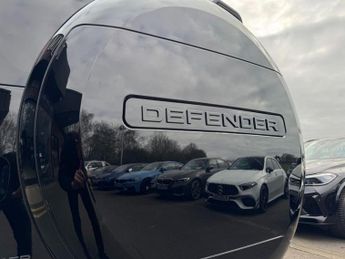 LAND ROVER DEFENDER 5.0 P525 V8 Carpathian Edition SUV 3dr Petrol Auto 4WD Euro 6 (s