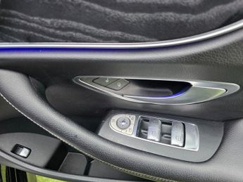 MERCEDES-BENZ E-CLASS 2.0 E220d AMG Line Coupe 2dr Diesel G-Tronic AUTOMATIC + Euro 6 