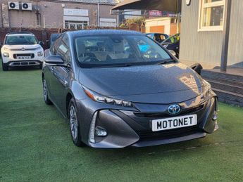 TOYOTA PRIUS 1.8 VVT 8.8kWh Business Edition Plus Hatchback 5dr Petrol Plug-i