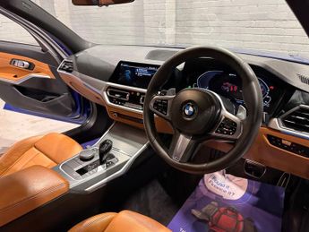 BMW 3 SERIES 2.0 330e 12kWh M Sport Saloon 4dr Petrol Plug-in Hybrid Auto Eur
