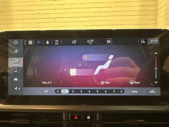 FIAT 500E 42kWh Icon Hatchback 3dr Electric Auto (118 ps)