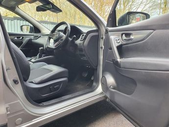 NISSAN QASHQAI 1.5 dCi Tekna SUV 5dr Diesel DCT Auto Euro 6 (s/s) (115 ps)