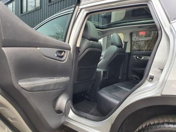 NISSAN QASHQAI 1.5 dCi Tekna SUV 5dr Diesel DCT Auto Euro 6 (s/s) (115 ps)