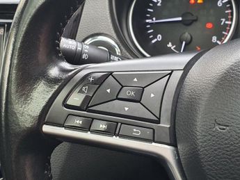 NISSAN QASHQAI 1.5 dCi Tekna SUV 5dr Diesel DCT Auto Euro 6 (s/s) (115 ps)