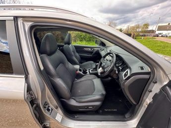 NISSAN QASHQAI 1.2 DIG-T Tekna SUV 5dr Petrol XTRON Euro 6 (s/s) (115 ps)