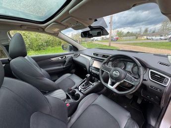 NISSAN QASHQAI 1.2 DIG-T Tekna SUV 5dr Petrol XTRON Euro 6 (s/s) (115 ps)