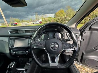 NISSAN QASHQAI 1.2 DIG-T N-Connecta SUV 5dr Petrol XTRON Euro 6 (s/s) (115 ps)