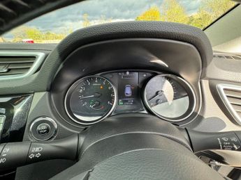 NISSAN QASHQAI 1.2 DIG-T N-Connecta SUV 5dr Petrol XTRON Euro 6 (s/s) (115 ps)