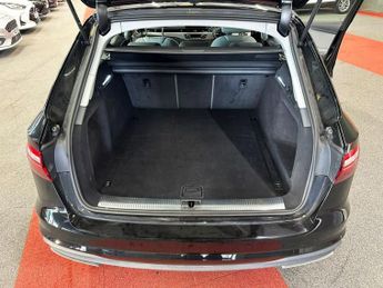 AUDI A4 AVANT 2.0 TDI 35 Technik Estate 5dr Diesel S Tronic Euro 6 (s/s) (163 