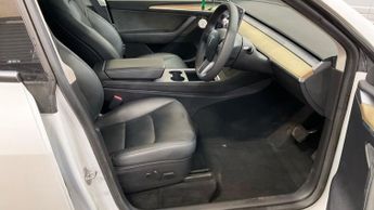 TESLA MODEL Y SUV 5dr Electric Auto RWD (346 ps)