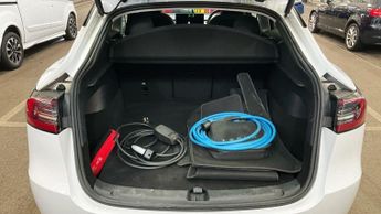 TESLA MODEL Y SUV 5dr Electric Auto RWD (346 ps)