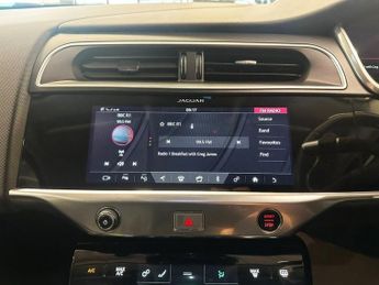JAGUAR I-PACE 400 90kWh SE SUV 5dr Electric Auto 4WD (400 ps)