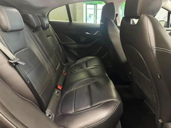 JAGUAR I-PACE 400 90kWh SE SUV 5dr Electric Auto 4WD (400 ps)