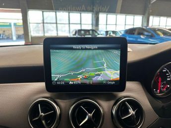 MERCEDES-BENZ 180 1.6 GLA180 GPF Urban Edition SUV 5dr Petrol 7G-DCT Euro 6 (s/s) 