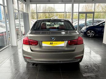 BMW 3 SERIES 2.0 330e 7.6kWh Sport Saloon 4dr Petrol Plug-in Hybrid Auto Euro