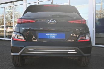HYUNDAI KONA 64kWh Premium SUV 5dr Electric Auto (10.5kW Charger) (204 ps)