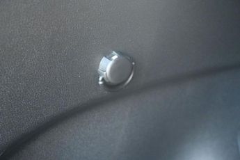 NISSAN LEAF 40kWh N-Connecta Hatchback 5dr Electric Auto (150 ps)