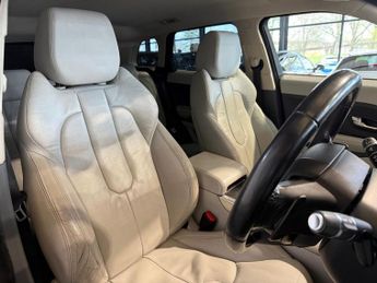 LAND ROVER RANGE ROVER EVOQUE 2.2 SD4 Pure Tech SUV 5dr Diesel Auto 4WD Euro 5 (s/s) (190 ps)