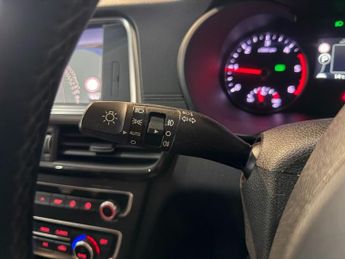 KIA OPTIMA 1.7 CRDi 3 Sportswagon 5dr Diesel DCT Euro 6 (s/s) (139 bhp)