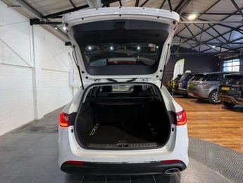 KIA OPTIMA 1.7 CRDi 3 Sportswagon 5dr Diesel DCT Euro 6 (s/s) (139 bhp)