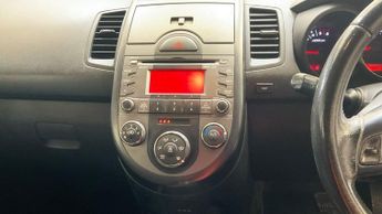 KIA SOUL 1.6 CRDi 2 SUV 5dr Diesel Auto Euro 4 (126 bhp) MOT FEB 2027 DRI