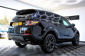 LAND ROVER DISCOVERY SPORT 2.0 TD4 Landmark SUV 5dr Diesel Auto 4WD Euro 6 (s/s) (180 ps)