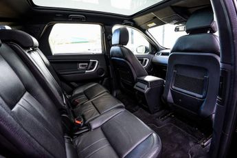 LAND ROVER DISCOVERY SPORT 2.0 TD4 Landmark SUV 5dr Diesel Auto 4WD Euro 6 (s/s) (180 ps)