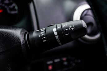 NISSAN NOTE 1.6 16V n-tec+ Hatchback 5dr Petrol Auto Euro 5 (110 ps)