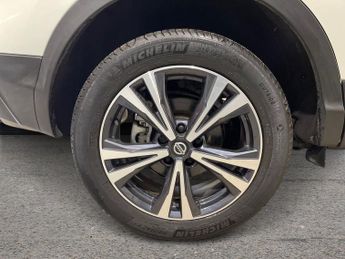 NISSAN QASHQAI 1.3 DIG-T N-Connecta SUV 5dr Petrol DCT Auto Euro 6 (s/s) (160 p