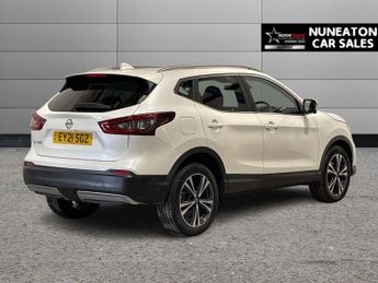 NISSAN QASHQAI 1.3 DIG-T N-Connecta SUV 5dr Petrol DCT Auto Euro 6 (s/s) (160 p