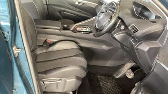 PEUGEOT 3008 1.6 13.2kWh Allure SUV 5dr Petrol Plug-in Hybrid e-EAT Euro 6 (s