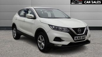 Nissan Qashqai 1.3 DIG-T Acenta Premium SUV 5dr Petrol Manual Euro 6 (s/s) (140