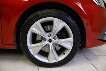 SEAT LEON 1.4 eHybrid 12.8kWh FR Hatchback 5dr Petrol Plug-in Hybrid DSG E